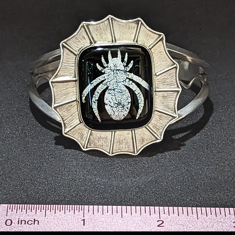 Large MAJESTIC Silver & Black Spider HALLOWEEN Sterling Silver Dichroic Bracelet - Picture 9 of 13